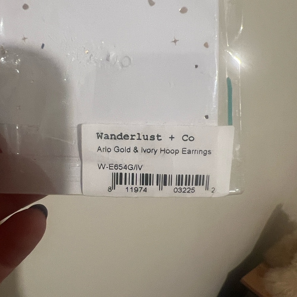 Wanderlust + Co, 18K Gold & Ivory Rafia “Arlo” Double Hoop Earrings - Picture 3 of 3